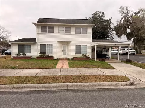 317 Tompkins St, Inverness, FL 34450