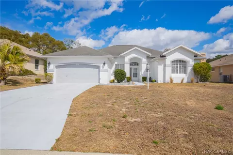 389 W Hillmoor Ln, Beverly Hills, FL 34465