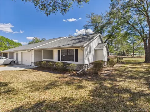 Exterior - 2322 N Saint Johns Pt, Hernando, FL 34442 photo 3 of 8