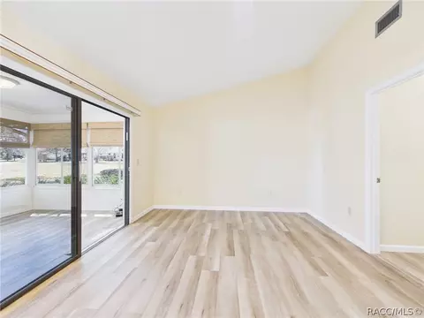 Living - 2322 N Saint Johns Pt, Hernando, FL 34442 photo 4 of 10