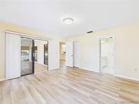 Bedroom - 2322 N Saint Johns Pt, Hernando, FL 34442 photo 5 of 5