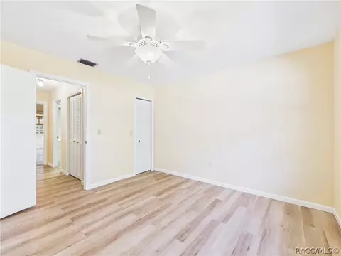 Bedroom - 2322 N Saint Johns Pt, Hernando, FL 34442 photo 3 of 5