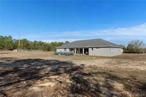 Exterior - 74 E Dusty Ct, Hernando, FL 34442 photo 9 of 11