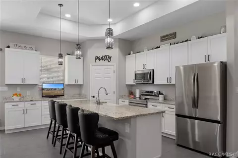 Kitchen - 74 E Dusty Ct, Hernando, FL 34442 photo 2 of 5