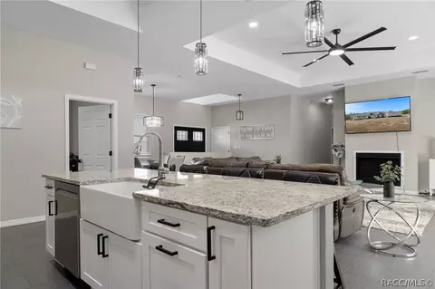 Kitchen - 74 E Dusty Ct, Hernando, FL 34442 photo 4 of 5
