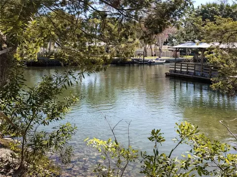 10748 W Pine Bark Ln, Crystal River, FL 34429