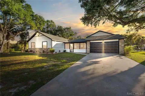 2195 N Slewfoot Path, Crystal River, FL 34429
