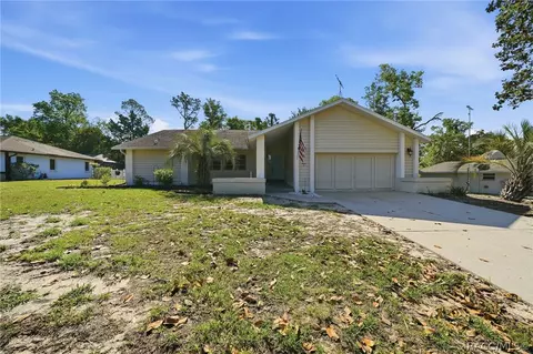 4 Blair Ct, Homosassa, FL 34446