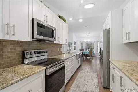 Kitchen - 629 W Liberty St, Hernando, FL 34442 photo 4 of 4
