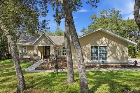 629 W Liberty St, Hernando, FL 34442