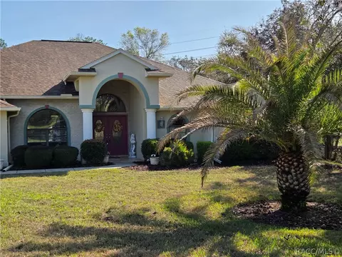 5 Peachwood Pt W, Homosassa, FL 34446