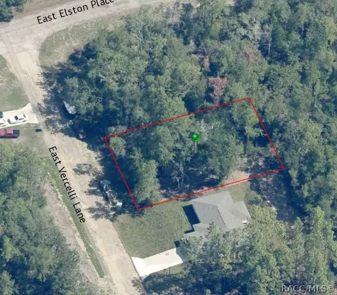 657 E Vercelli Ln, Dunnellon, FL 34434