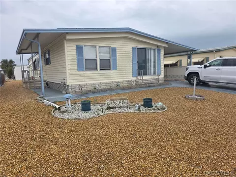 7406 Stillwater Dr, Hudson, FL 34667