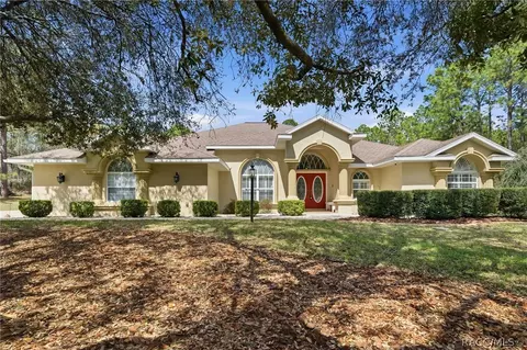 5643 W Chino Dr, Beverly Hills, FL 34465