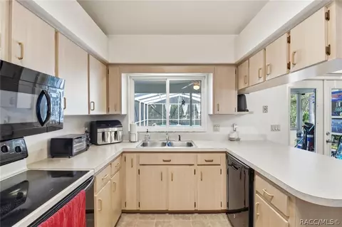 Kitchen - 1737 W Olympia St, Hernando, FL 34442 photo 1 of 7