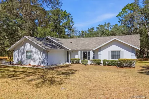 Exterior - 1737 W Olympia St, Hernando, FL 34442 photo 4 of 11