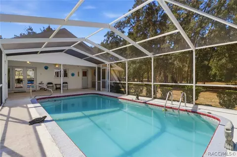 Exterior - 1737 W Olympia St, Hernando, FL 34442 photo 8 of 11