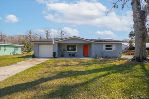 701 S Little John Ave, Inverness, FL 34450