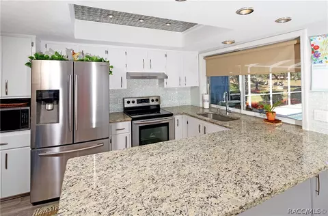 Kitchen - 85 E Keller Ct, Hernando, FL 34442 photo 1 of 2
