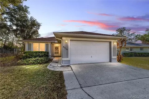 Exterior - 6310 N Keel Dr, Hernando, FL 34442 photo 4 of 17