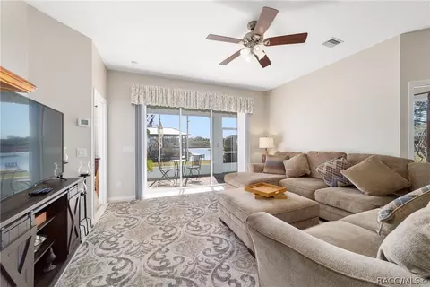 Living - 6310 N Keel Dr, Hernando, FL 34442 photo 4 of 9