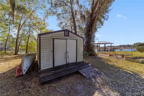 Exterior - 6310 N Keel Dr, Hernando, FL 34442 photo 16 of 17