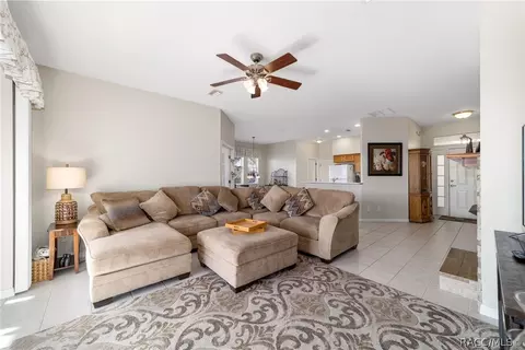 Living - 6310 N Keel Dr, Hernando, FL 34442 photo 6 of 9