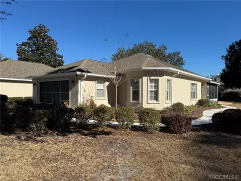 6484 W Cannondale Dr, Crystal River, FL 34429