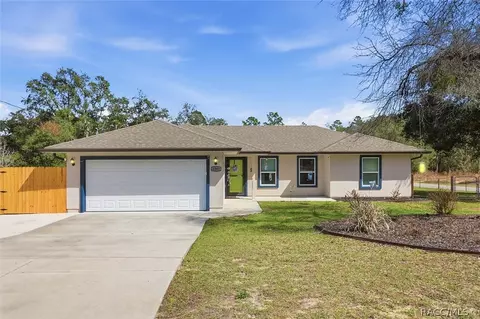 6203 N Hobson Ter, Dunnellon, FL 34433