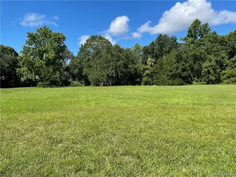 11572 W Timberlane Dr, Homosassa, FL 34448