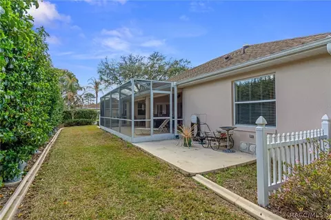 Exterior - 3774 E Lake Todd Dr, Hernando, FL 34442 photo 7 of 15