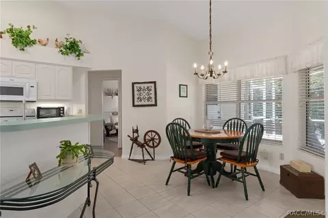Dining - 3774 E Lake Todd Dr, Hernando, FL 34442 photo 2 of 4