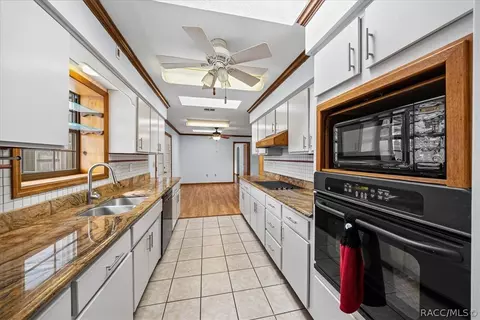 Kitchen - 1 Cherry Ln, Ocala, FL 34472 photo 5 of 5