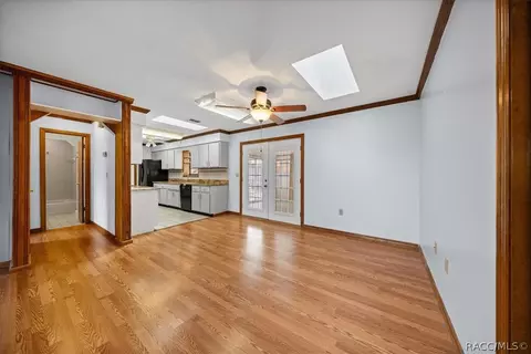 Living - 1 Cherry Ln, Ocala, FL 34472 photo 4 of 6