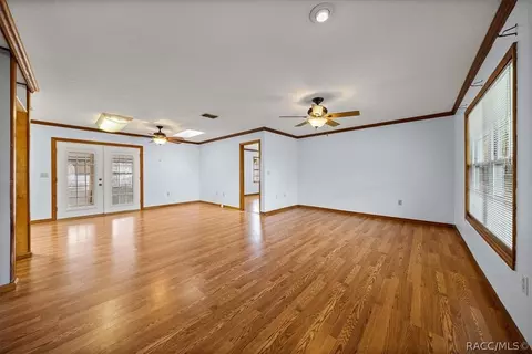 Living - 1 Cherry Ln, Ocala, FL 34472 photo 2 of 6
