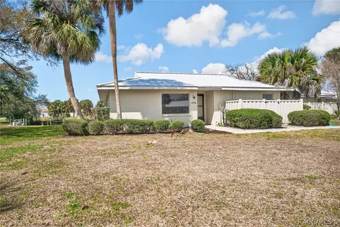 11607 W Kingfisher Ct #198, Crystal River, FL 34429