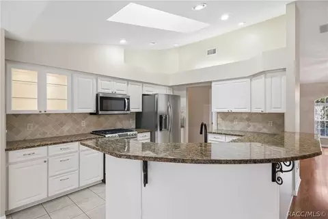 Kitchen - 197 E Joplin Ct, Hernando, FL 34442 photo 1 of 5