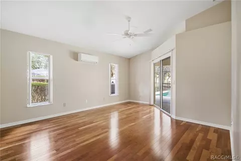 Living - 197 E Joplin Ct, Hernando, FL 34442 photo 14 of 15