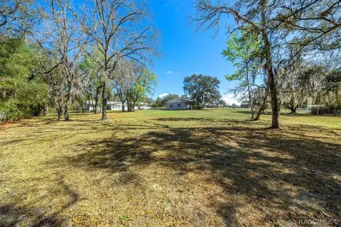 Exterior - 650 E Wacker St, Hernando, FL 34442 photo 8 of 8