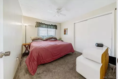 Bedroom - 650 E Wacker St, Hernando, FL 34442 photo 4 of 7