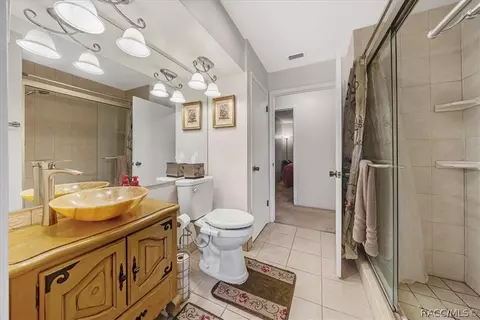 Bath - 650 E Wacker St, Hernando, FL 34442 photo 1 of 2