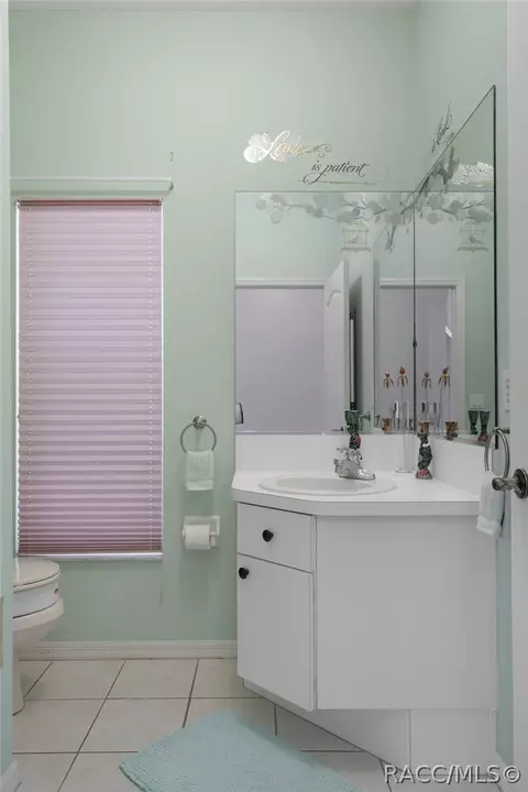 Bath - 4161 N Longvalley Rd, Hernando, FL 34442 photo 2 of 8