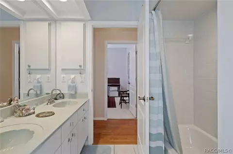 Bath - 4161 N Longvalley Rd, Hernando, FL 34442 photo 8 of 8