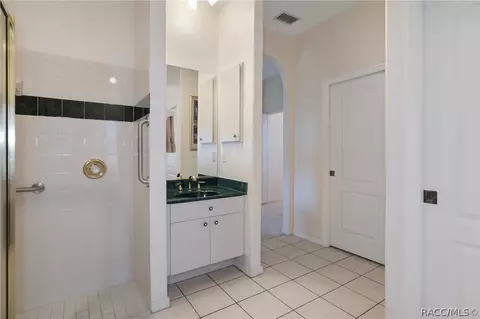 Bath - 4161 N Longvalley Rd, Hernando, FL 34442 photo 6 of 8