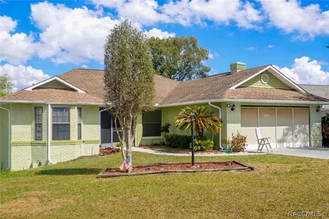 727 W Sunset Strip Dr, Beverly Hills, FL 34465