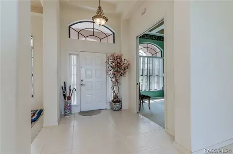 Entry Way - 1905 N Eagle Chase Dr, Hernando, FL 34442 photo 2 of 4