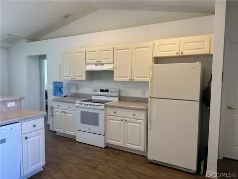 Kitchen - 4588 E Van Ness Rd, Hernando, FL 34442 photo 1 of 3