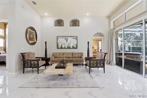 Living - 468 E Keller Ct, Hernando, FL 34442 photo 1 of 3