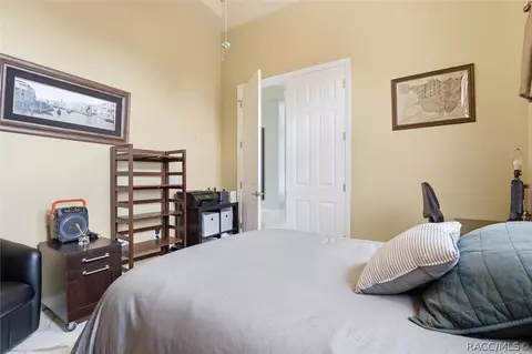 Bedroom - 468 E Keller Ct, Hernando, FL 34442 photo 4 of 10