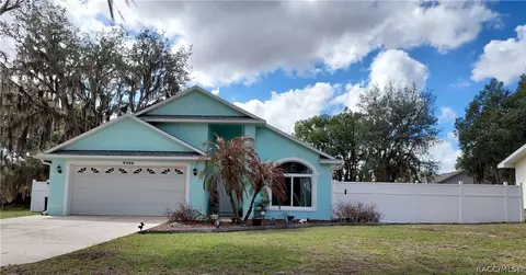 9306 E Gospel Island Rd, Inverness, FL 34450